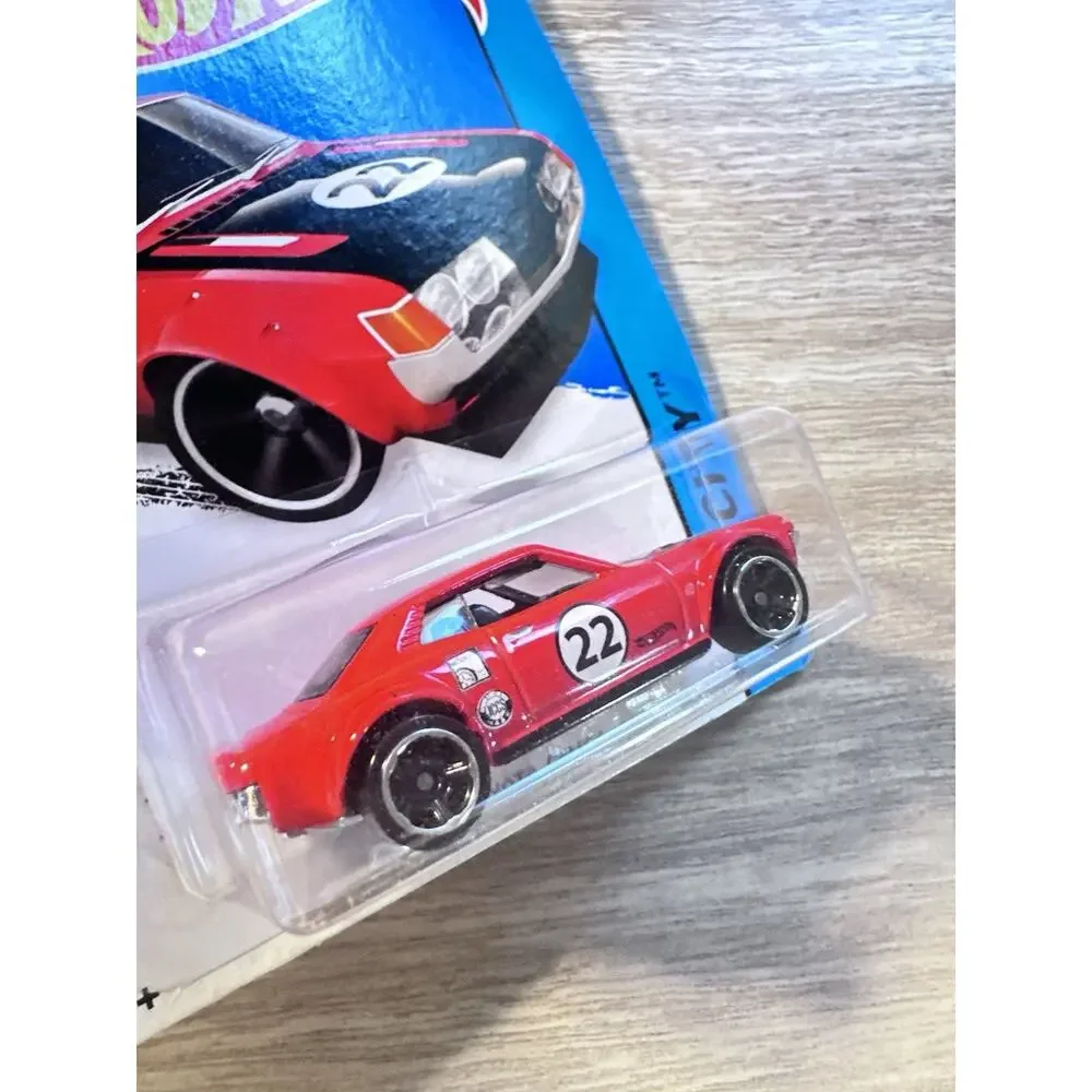 Hot Wheels ’70 Toyota Celica Red – HW City #24/250 Hotwheels H40